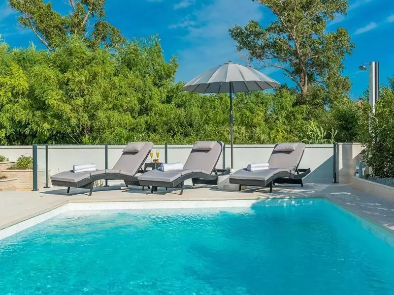 Villa 190m² in Croatia, Zadar. Priced at 660000€ rent photo-9