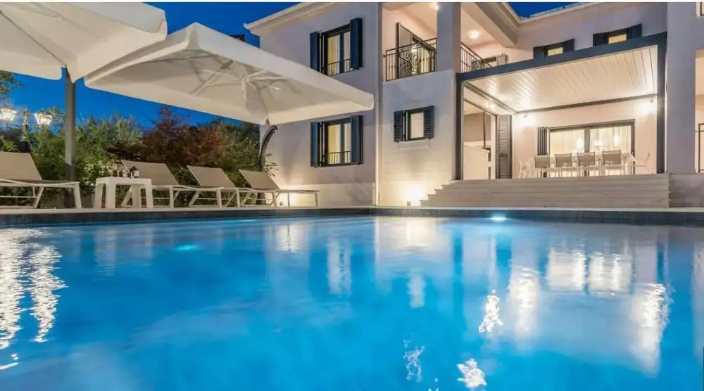 Villa 425m² in Croatia, Zadar. Priced at 1200000€ rent photo-6