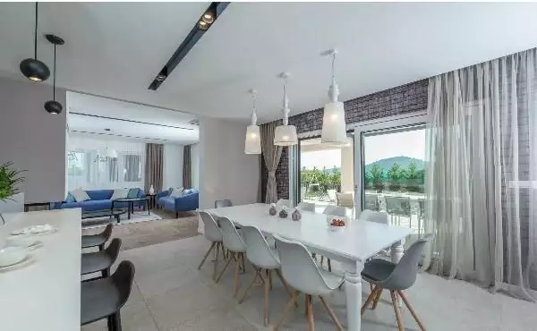Villa 425m² in Croatia, Zadar. Priced at 1200000€ rent photo-23