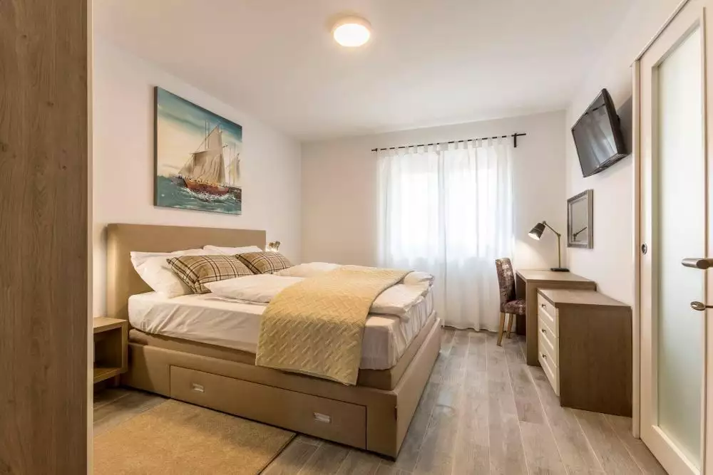 Villa 330m² in Croatia, Omis. Priced at 1600000€ rent photo-19
