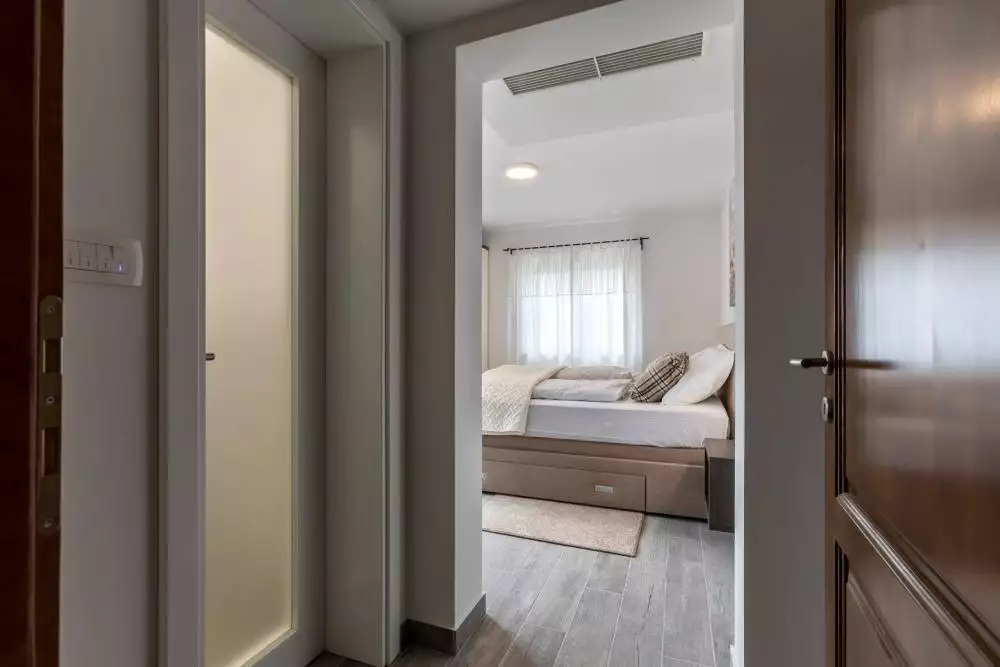 Villa 330m² in Croatia, Omis. Priced at 1600000€ rent photo-21