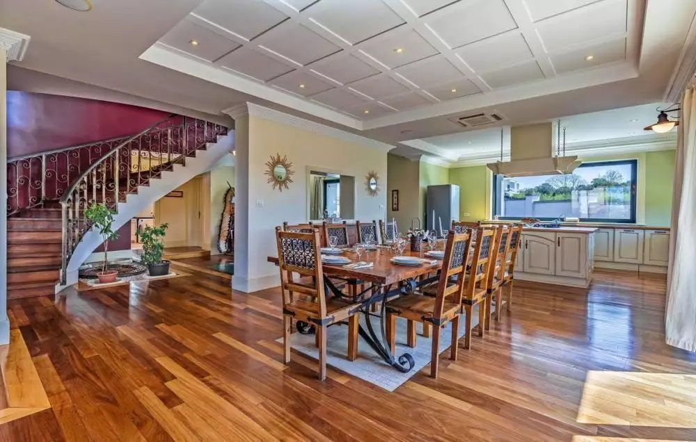 Villa 380m² in Croatia, Medulin. Priced at 1500000€ rent photo-18