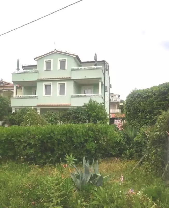 Hotels 523m² in Croatia, Medulin. Priced at 1050000€ rent photo-2