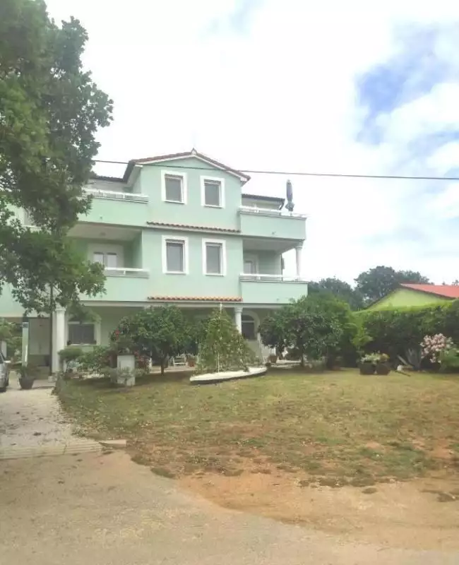 Hotels 523m² in Croatia, Medulin. Priced at 1050000€ rent photo-3