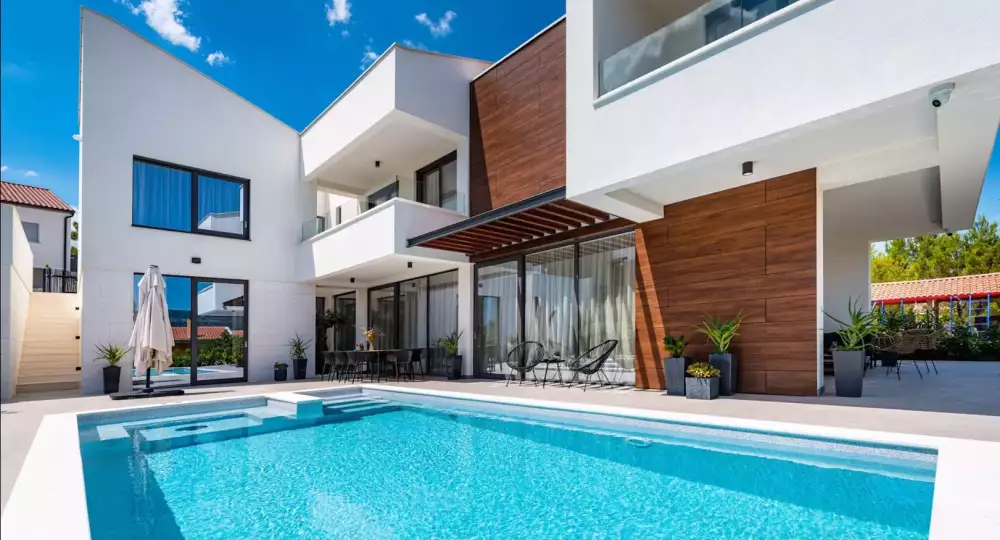 Villa 277m² in Croatia, Zadar. Priced at 985000€ rent photo-17
