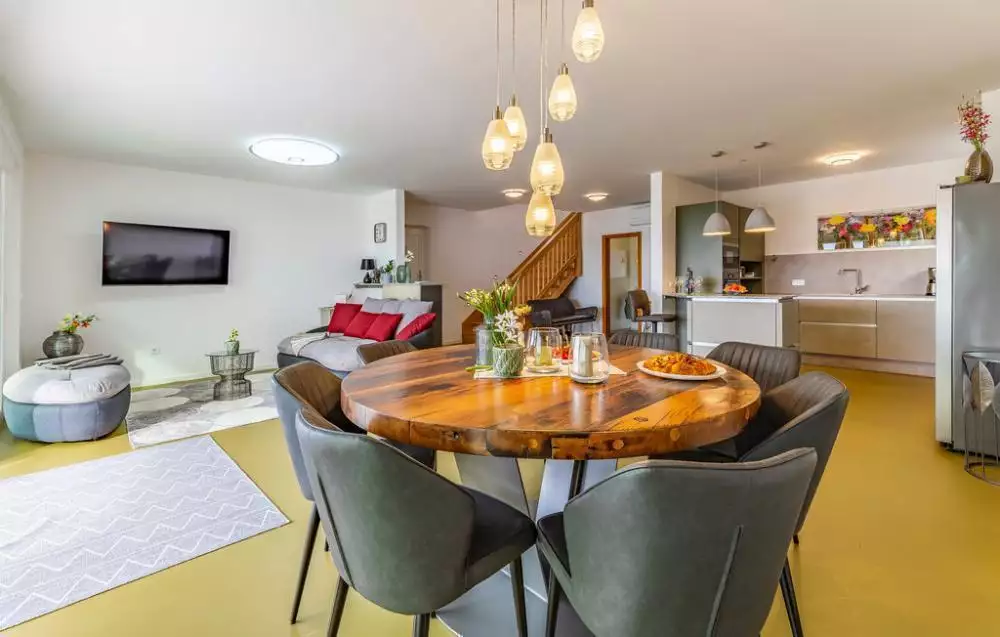Villa 175m² in Croatia, Medulin. Priced at 1300000€ rent photo-7