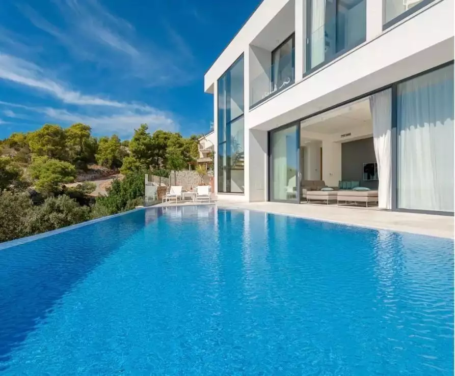 Villa 280m² in Croatia, Hvar. Priced at 5000000€ rent photo-2