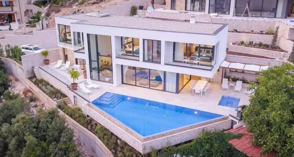 Villa 280m² in Croatia, Hvar. Priced at 5000000€ rent photo-12