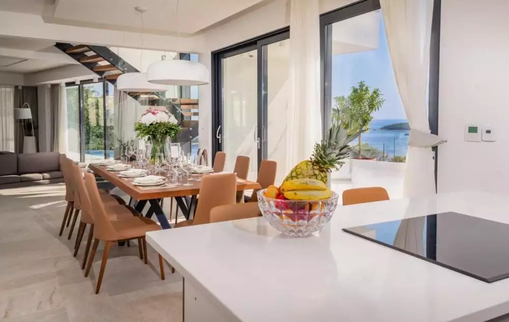 Villa 280m² in Croatia, Hvar. Priced at 5000000€ rent photo-18