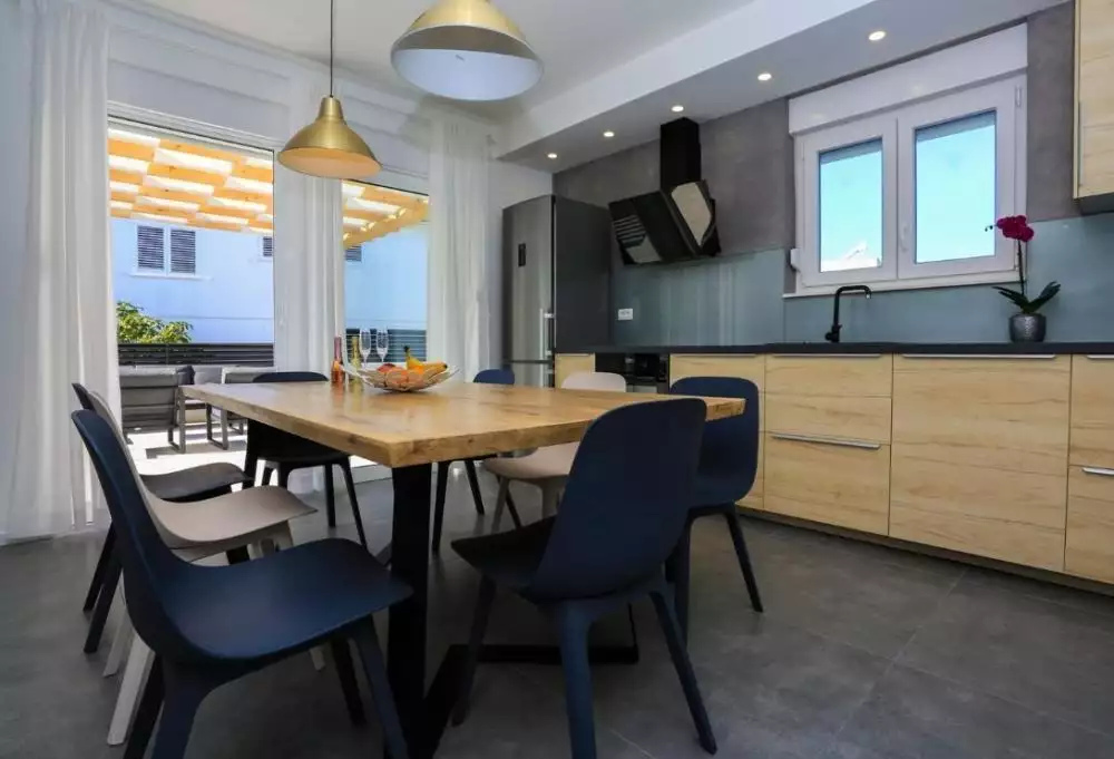 Villa 197m² in Croatia, Brodarica. Priced at 580000€ rent photo-8
