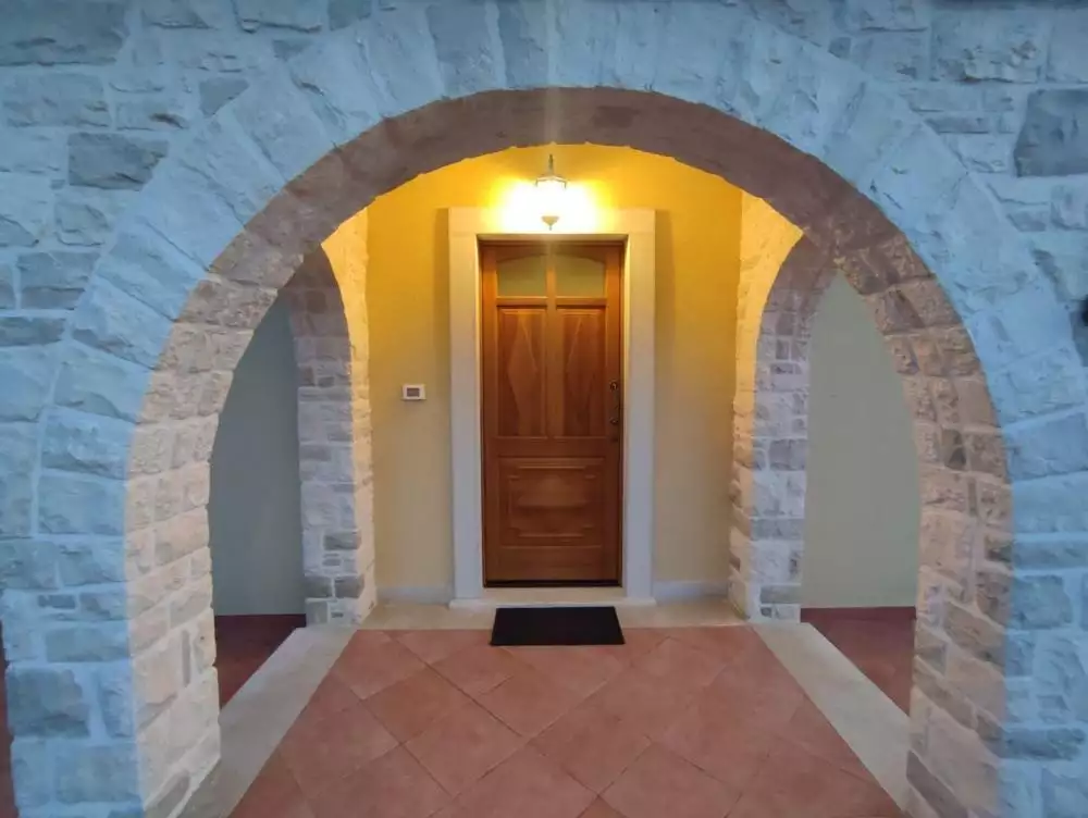 Villa 143m² in Croatia, Brtonigla. Priced at 675500€ rent photo-7