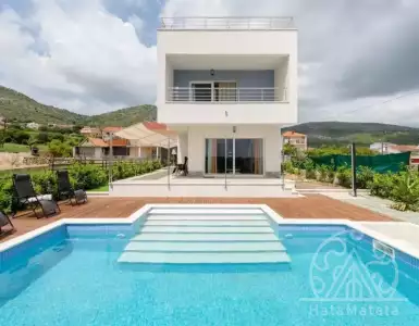 Buy in Croatia for 750000€