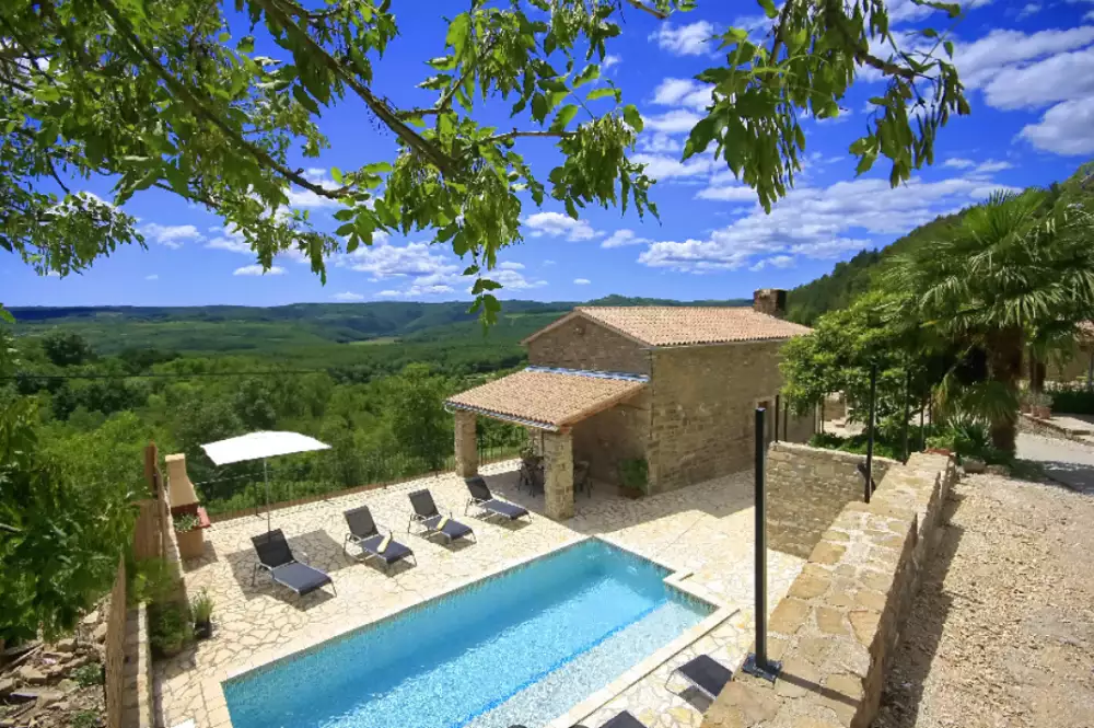 Villa 116m² in Croatia, Oprtalj. Priced at 675000€ rent photo-2