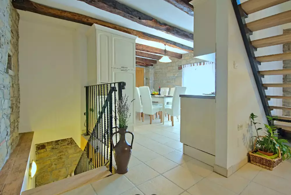 Villa 116m² in Croatia, Oprtalj. Priced at 675000€ rent photo-12