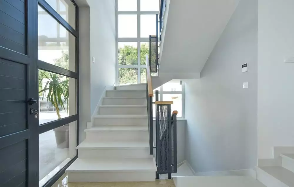 Villa 325m² in Croatia, Ciovo. Priced at 1700000€ rent photo-18