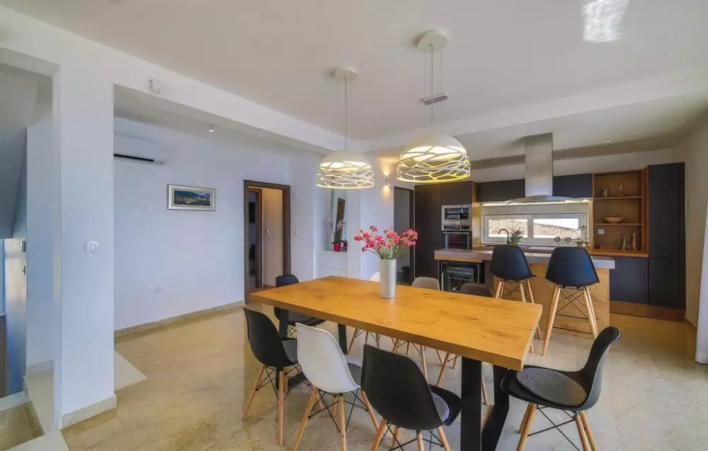 Villa 325m² in Croatia, Ciovo. Priced at 1700000€ rent photo-20