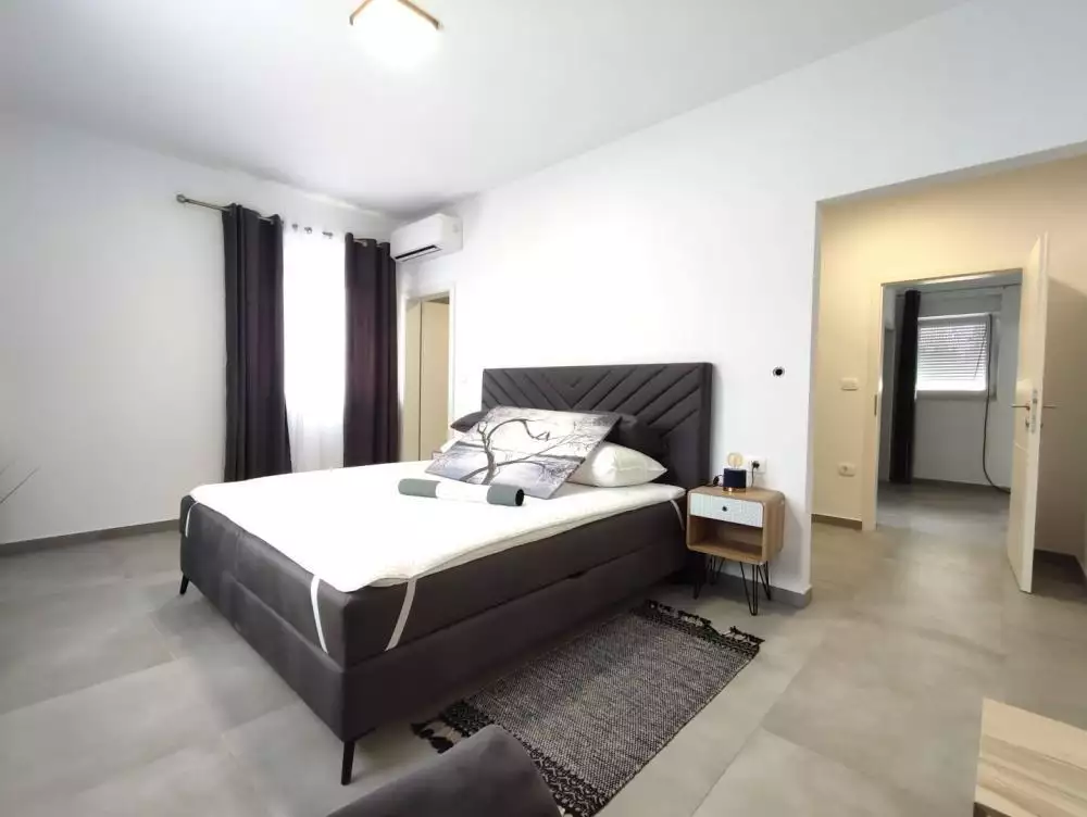 Villa 195m² in Croatia, Vodnjan. Priced at 830000€ rent photo-8