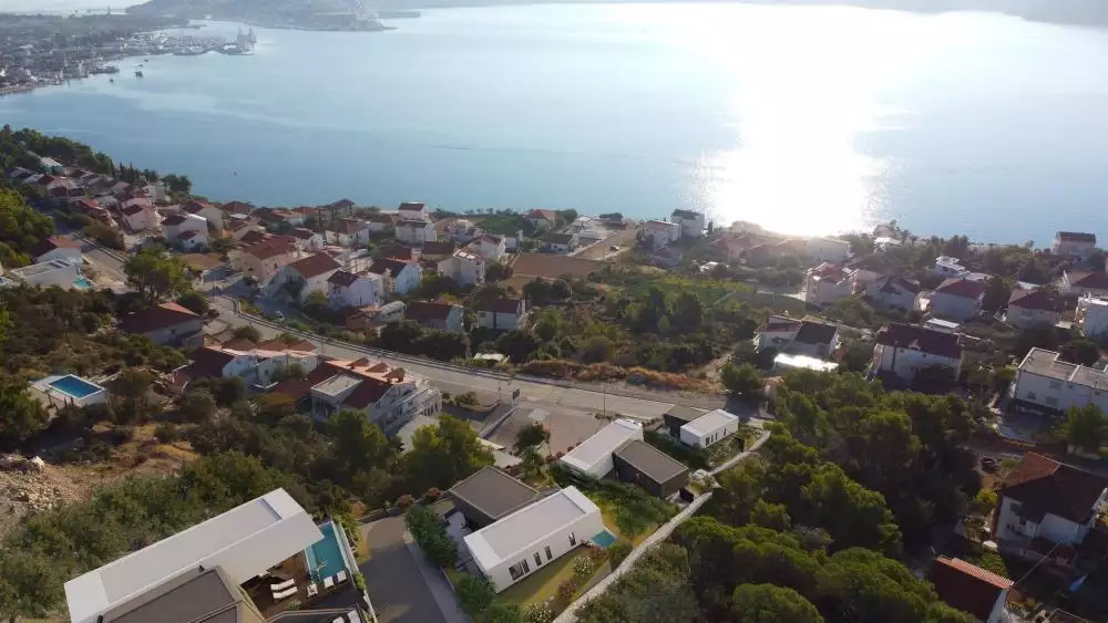 Villa 330m² in Croatia, Seget. Priced at 1356000€ rent photo-3