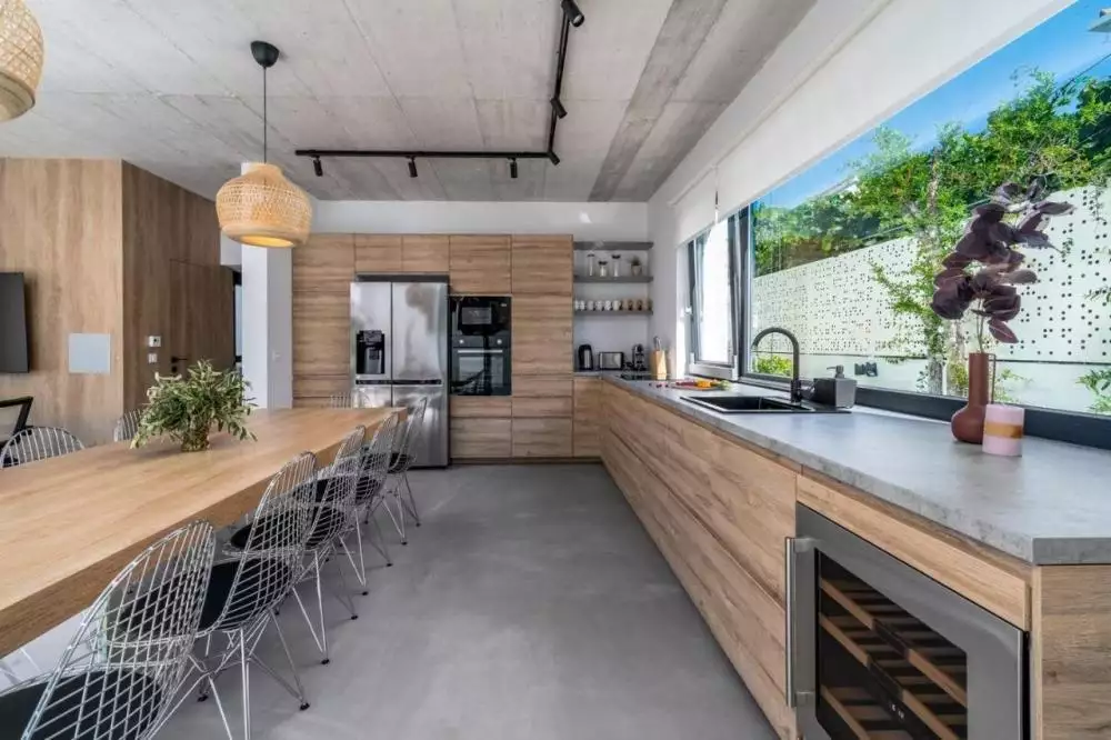 Villa 225m² in Croatia, Supetar. Priced at 1300000€ rent photo-23