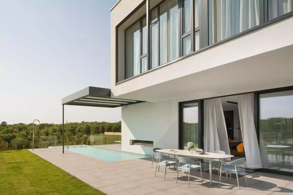 Villa 670m² in Croatia, Bale. Priced at 4000000€ rent photo-4