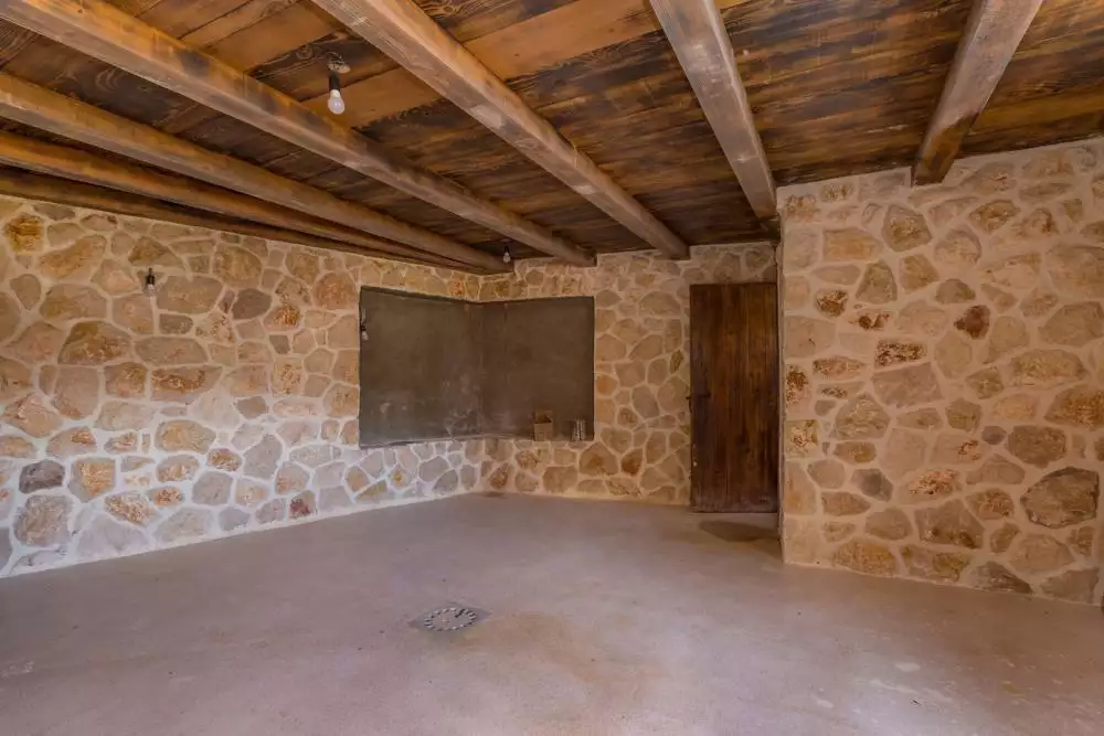Villa 220m² in Croatia, Dobrinj. Priced at 955000€ rent photo-7