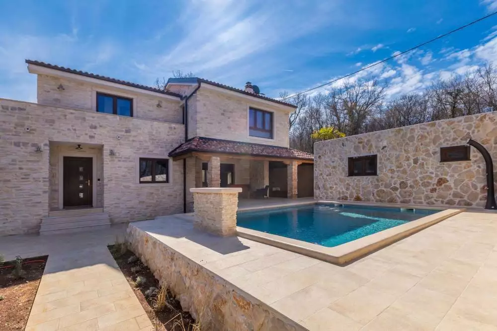 Villa 220m² in Croatia, Dobrinj. Priced at 955000€ rent photo-14