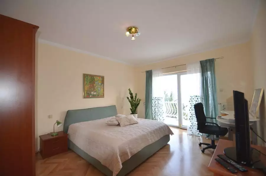 Villa 380m² in Croatia, Bregi. Priced at 1150000€ rent photo-11