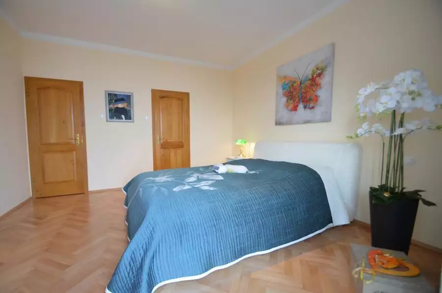 Villa 380m² in Croatia, Bregi. Priced at 1150000€ rent photo-18