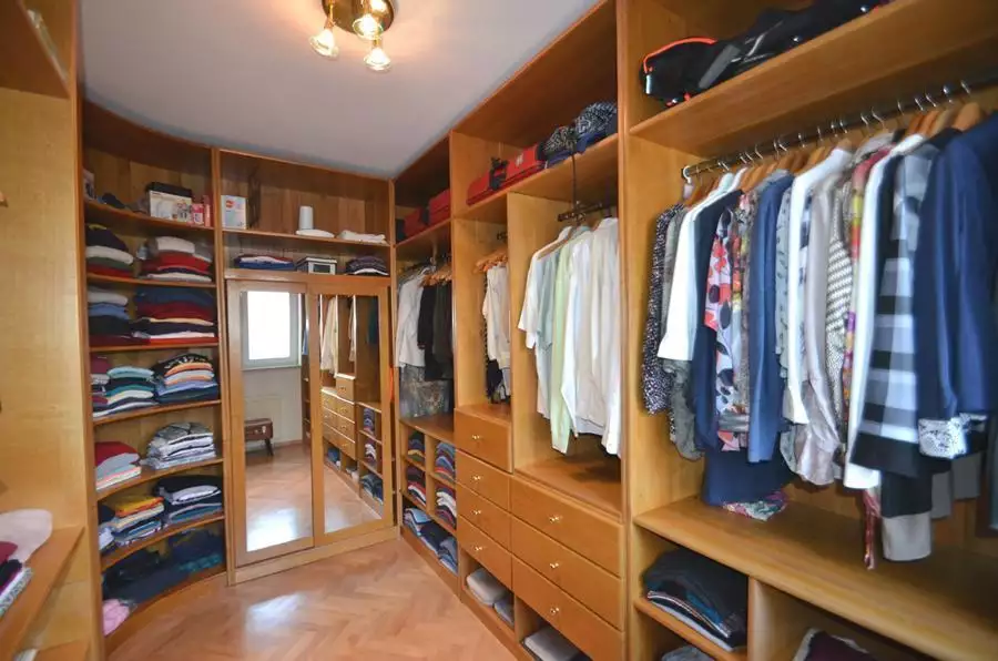 Villa 380m² in Croatia, Bregi. Priced at 1150000€ rent photo-23