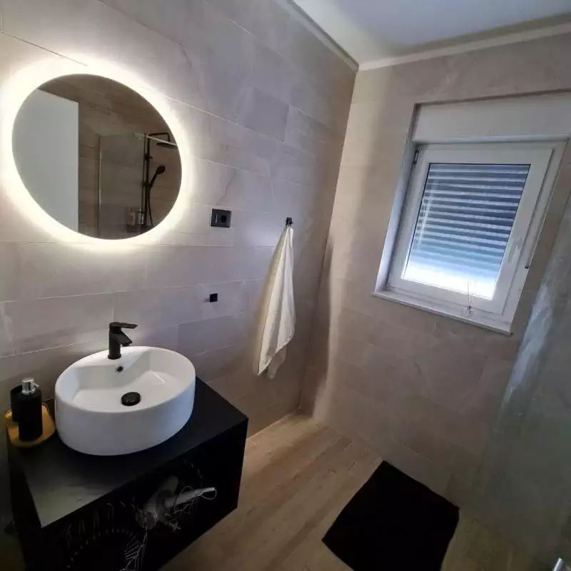 Villa 180m² in Croatia, Vrbnik. Priced at 695000€ rent photo-16