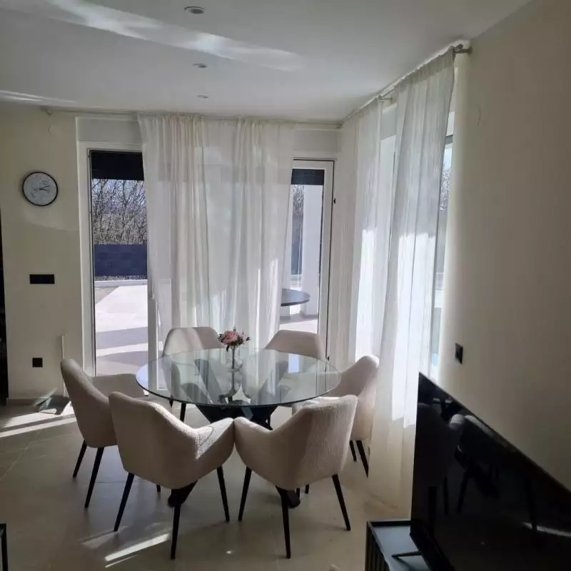 Villa 180m² in Croatia, Vrbnik. Priced at 695000€ rent photo-18