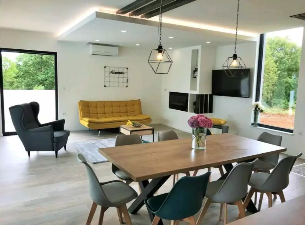 Villa 160m² in Croatia, Barban. Priced at 550000€ rent photo-8