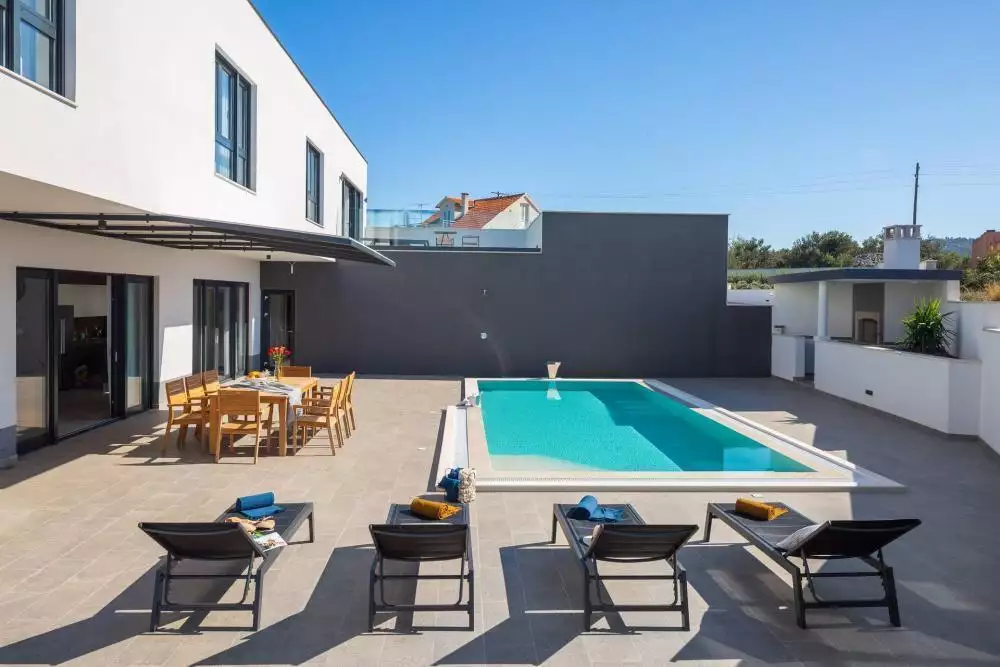 Villa 400m² in Croatia, Milna. Priced at 1350000€ rent photo-20