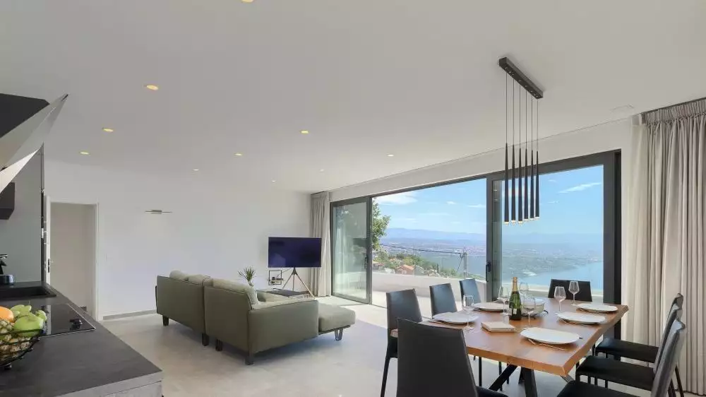 Villa 255m² in Croatia, Opatija. Priced at 1500000€ rent photo-2