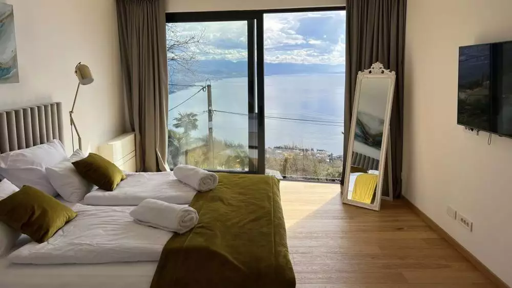 Villa 255m² in Croatia, Opatija. Priced at 1500000€ rent photo-6