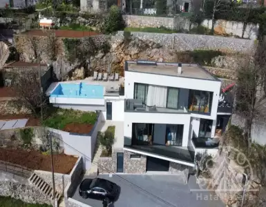 Buy in Croatia for 1500000€