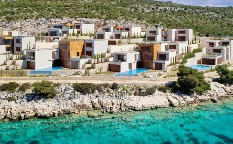 Villa 523m² in Croatia, Sibenik. Priced at 2900000€ rent photo-2