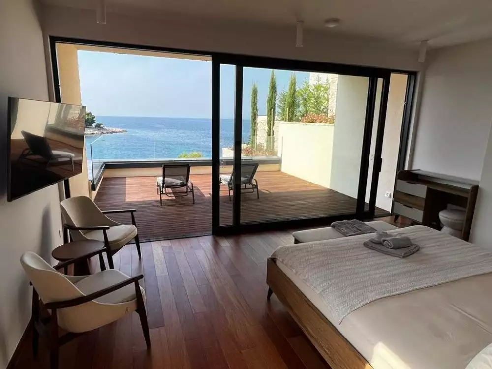 Villa 523m² in Croatia, Sibenik. Priced at 2900000€ rent photo-18