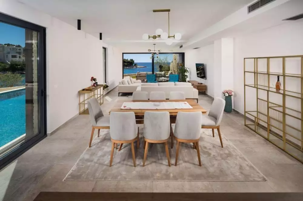 Villa 709m² in Croatia, Sibenik. Priced at 4300000€ rent photo-22