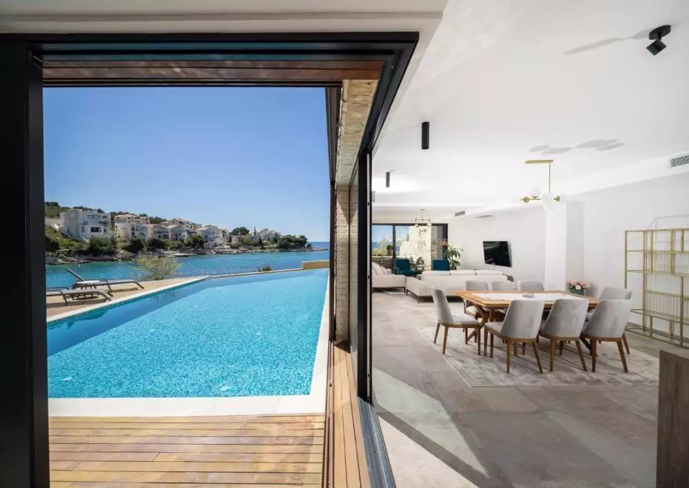 Villa 709m² in Croatia, Sibenik. Priced at 4300000€ rent photo-23