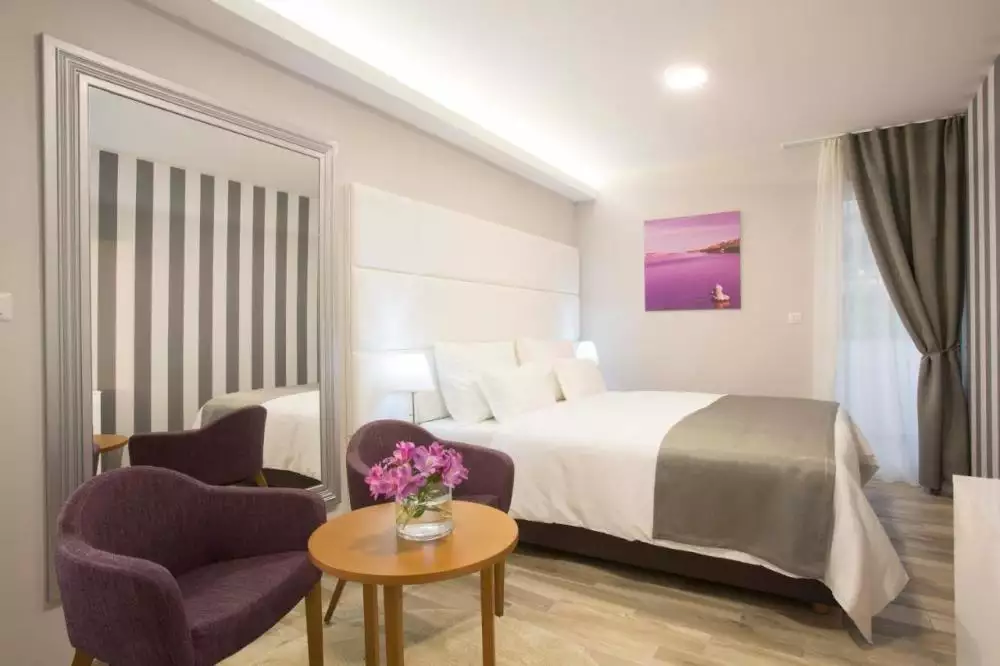 Hotels 1200m² in Spain, Lo Pagan. Priced at 2450000€ rent photo-8