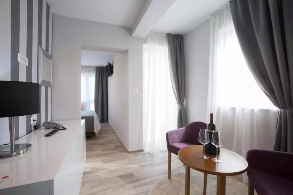 Hotels 1200m² in Spain, Lo Pagan. Priced at 2450000€ rent photo-20