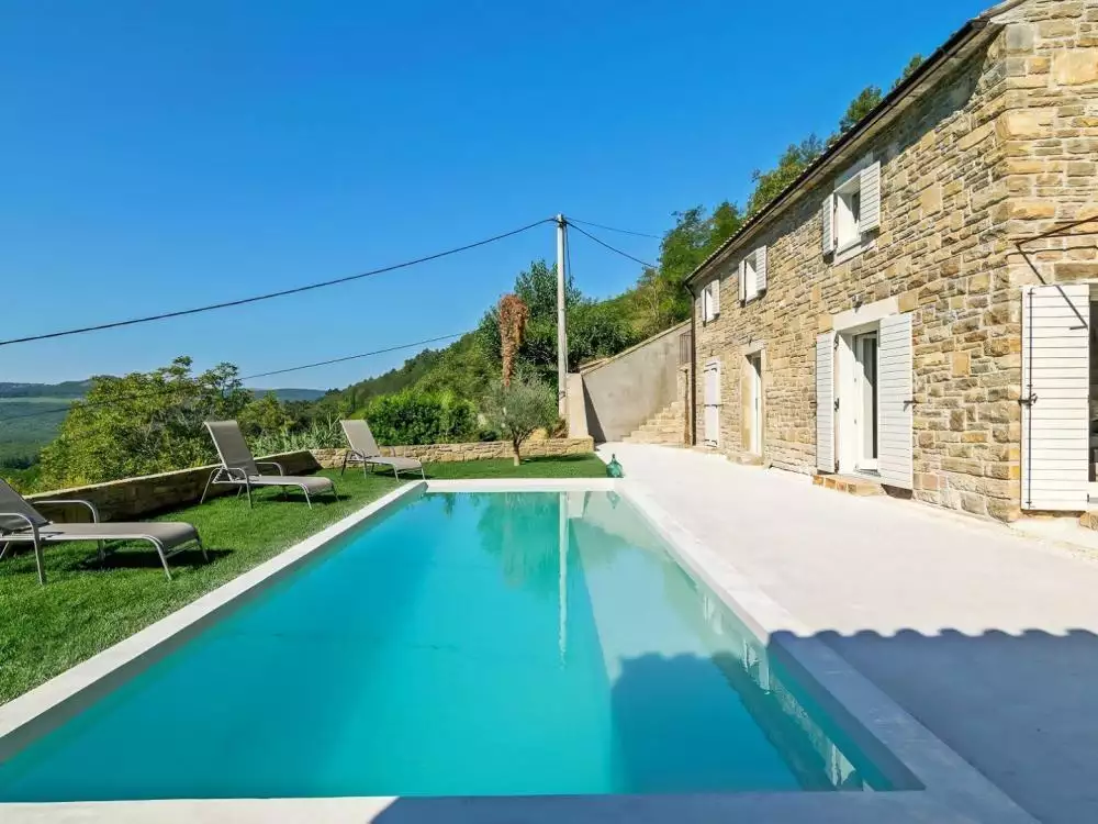 Villa 100m² in Croatia, Oprtalj. Priced at 630000€ rent photo-7