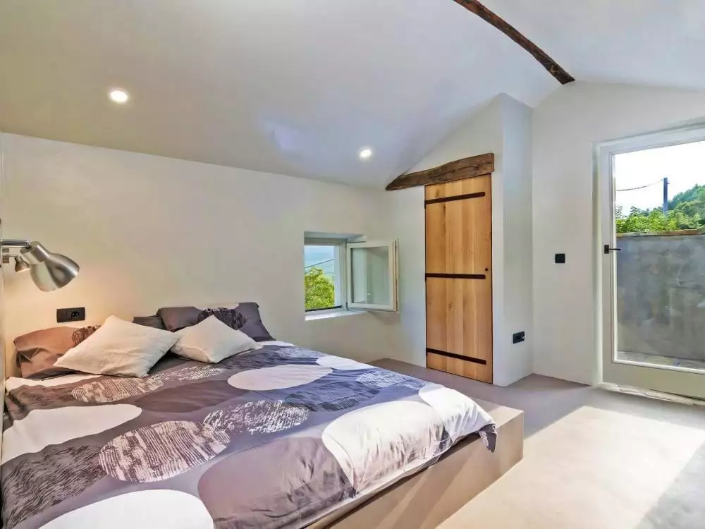 Villa 100m² in Croatia, Oprtalj. Priced at 630000€ rent photo-15