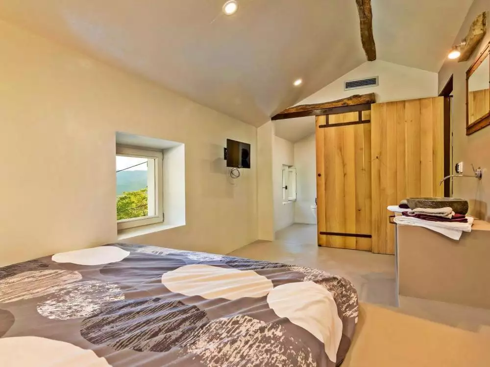 Villa 100m² in Croatia, Oprtalj. Priced at 630000€ rent photo-23