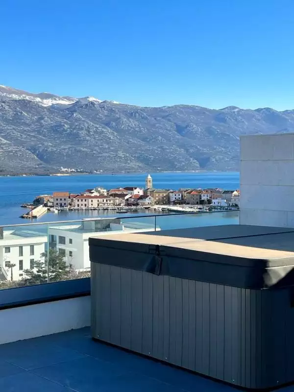 Villa 266m² in Croatia, Zadar. Priced at 750000€ rent photo-3