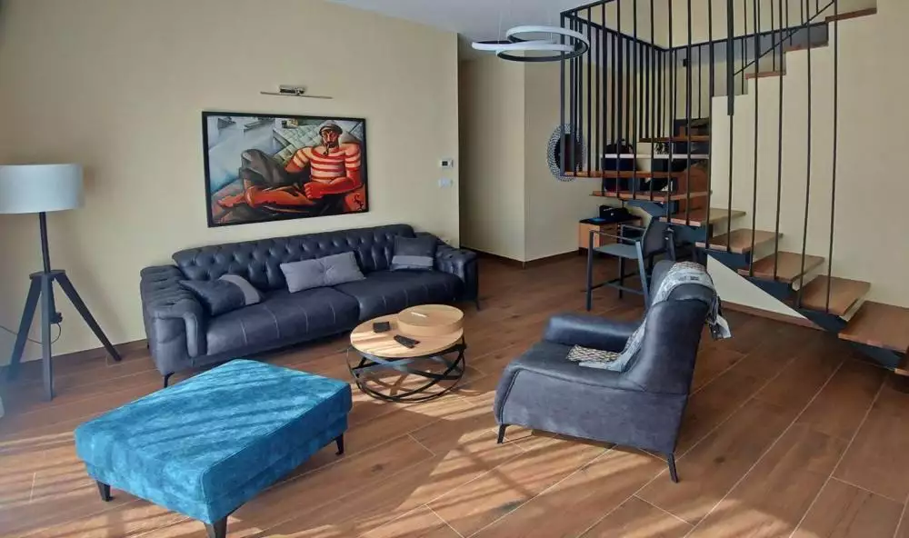 Villa 188m² in Croatia, Kanfanar. Priced at 695000€ rent photo-2