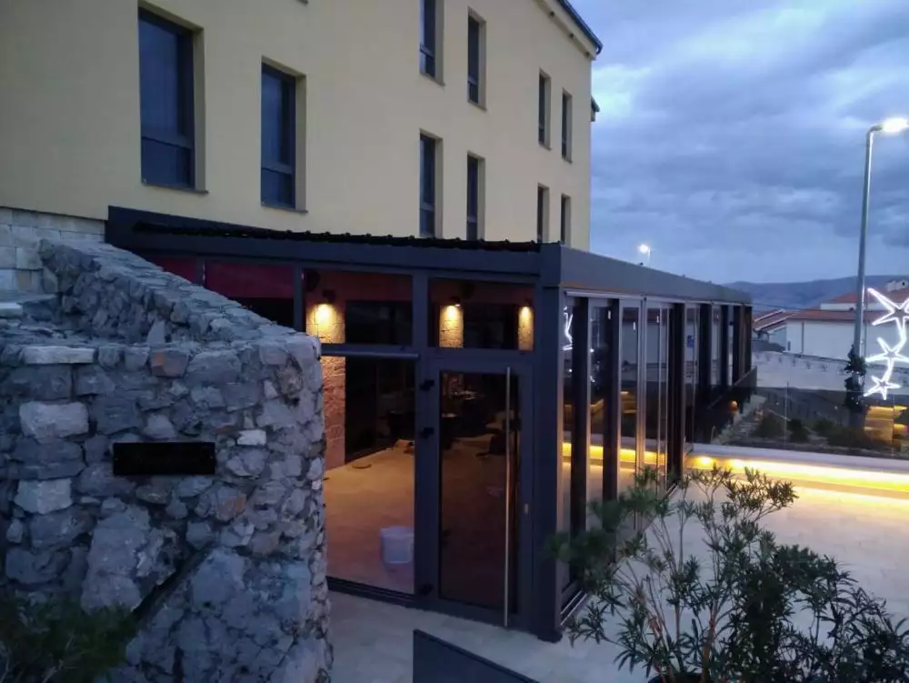 Hotels 1000m² in Turkey, Esenyurt. Priced at 4000000€ rent photo-4