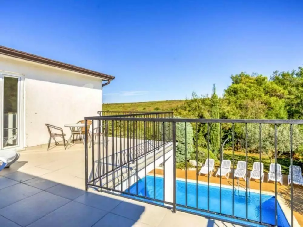 Hotels 380m² in Croatia, Umag. Priced at 1500000€ rent photo-3
