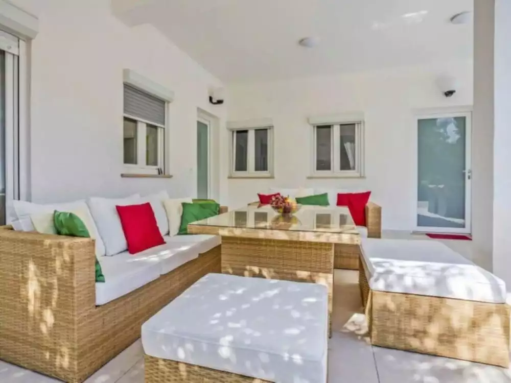 Hotels 380m² in Croatia, Umag. Priced at 1500000€ rent photo-7